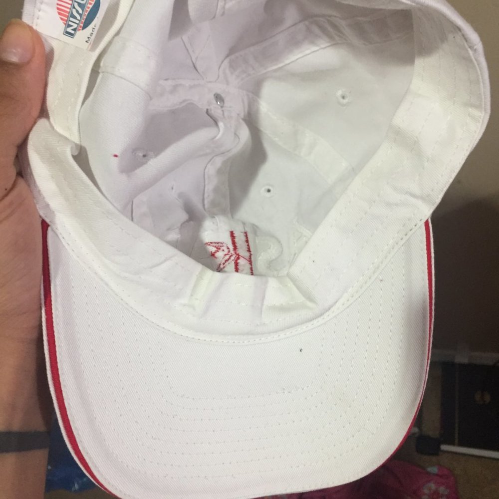 Askan White Basebal cap - Picture 2 of 8